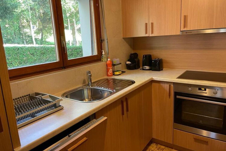 Others 4, Spacious Chalet near Forest, Sierre