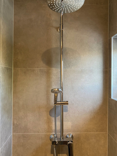 Bathroom 2, Brig 36, Premantura