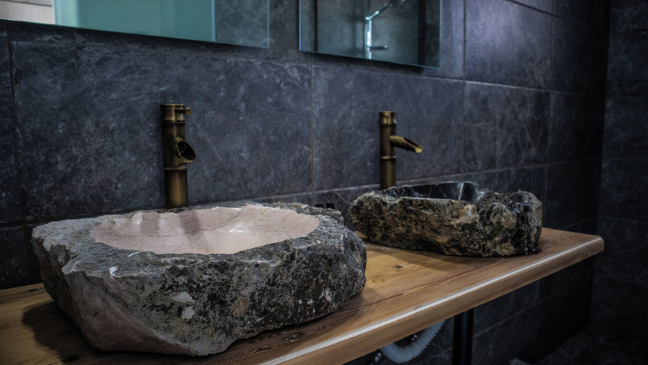 Bathroom 4, Victoria Suites Corfu, Ionian Islands