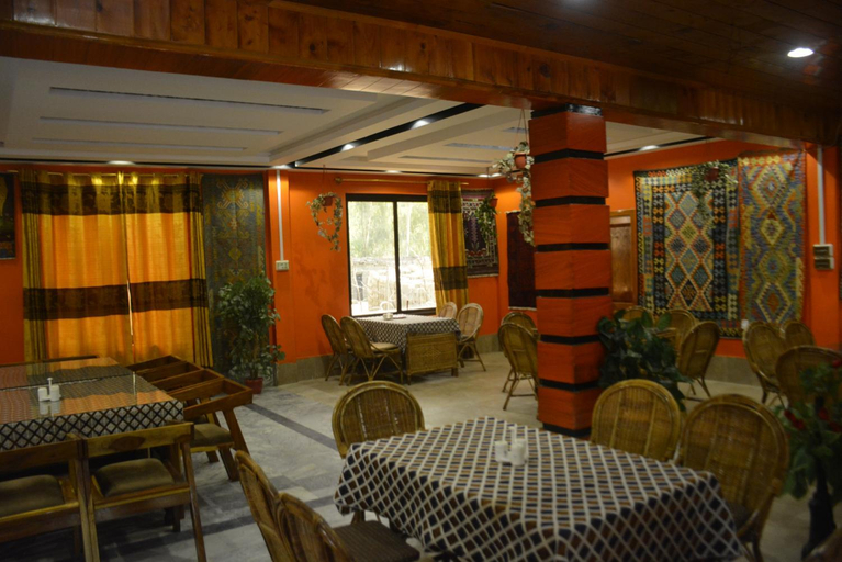 Food & Drinks 5, Besham Hilton Hotel, Hazara