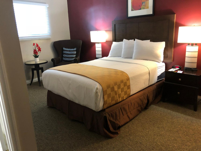 Bedroom, Knights Inn, Los Angeles