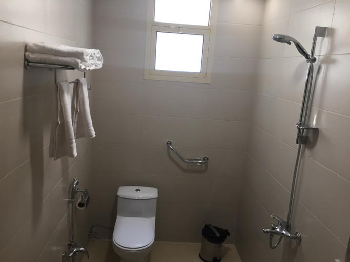 Bathroom 5, Arif Housing Units