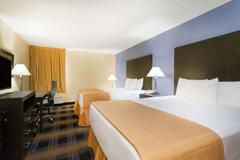 Bedroom 3, Days Inn by Wyndham Wilkes Barre, Luzerne
