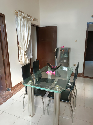 Dining Room 4, Meninting Garden house, Lombok
