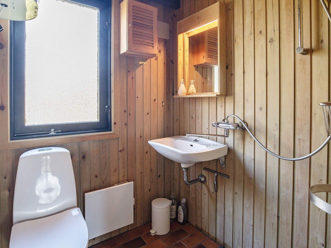 Bathroom, 4 Person Holiday Home in Martofte, Kerteminde