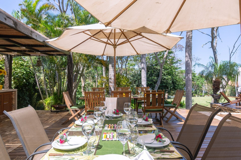 Food & Drinks 4, Excelente casa com piscina Armação, Armação dos Búzios