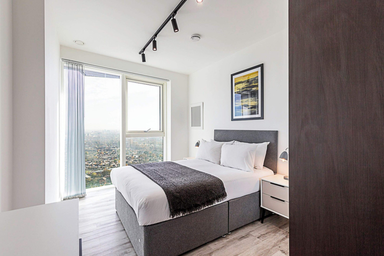 Bedroom 3, High Rise Apartment in Acton, London