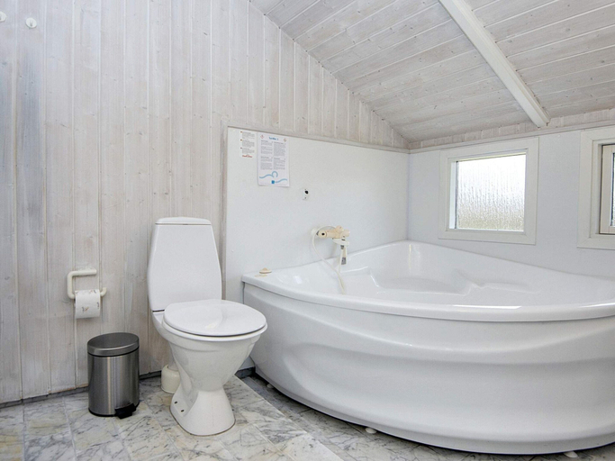 Bathroom 5, 4 Star Holiday Home in Hemmet, Ringkøbing-Skjern
