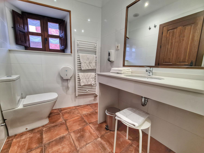 Bathroom 2, Albergue El Encanto, León