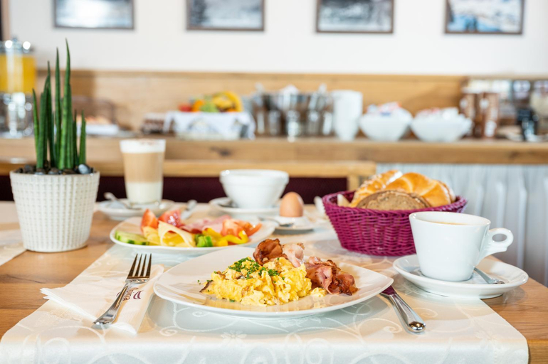 Food & Drinks 5, Hotel Alpina, Sankt Johann im Pongau
