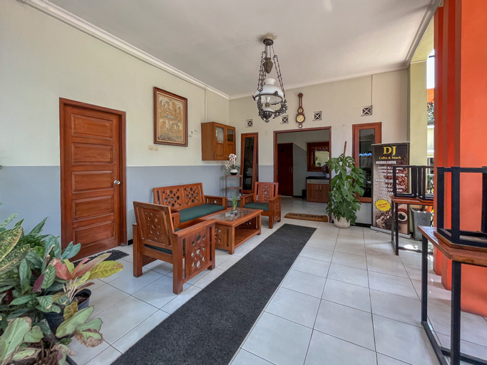Others 5, Wisma Anugerah Redpartner Near Masjid Zayed Solo, Solo