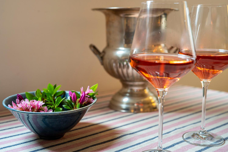 Food & Drinks 5, Wild Orchid Olinda Private Luxury Cottage, Yarra Ranges - Dandenongs
