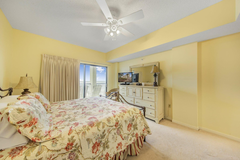 Bedroom 2, The Palms 504e, Baldwin