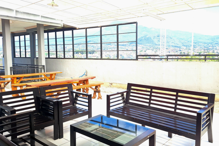 Food & Drinks 4, Urbanview The Halona near Jawa Timur Park 4, Malang