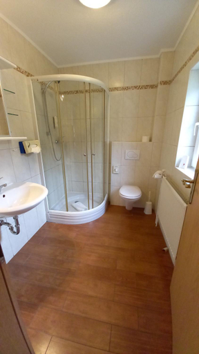 Bathroom 3, Krauterhotel & Restaurant Heidejager, Rotenburg (Wümme)