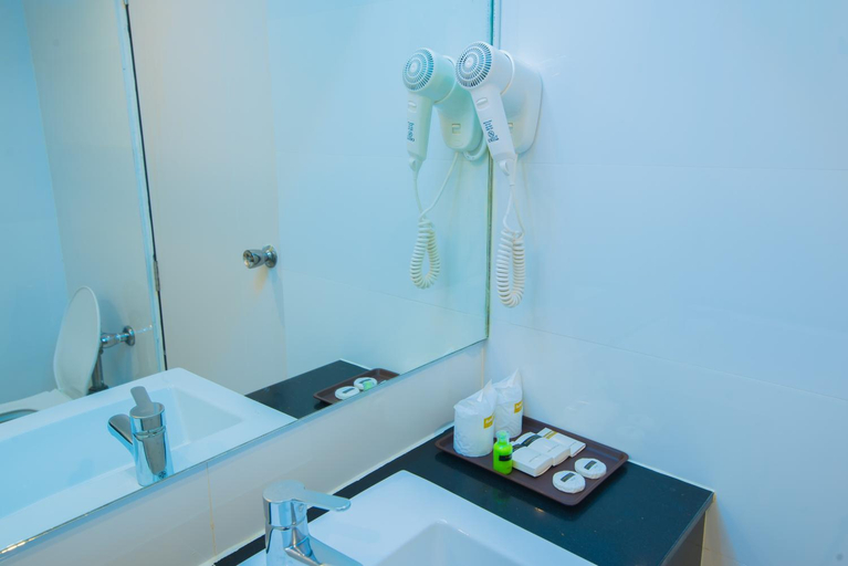 Bathroom 4, Asawann Hotel, Muang Nong Khai