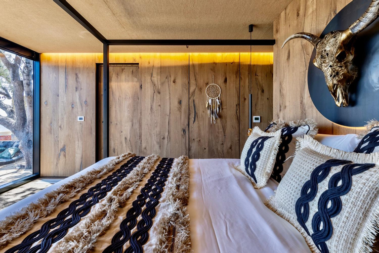 Bedroom 14