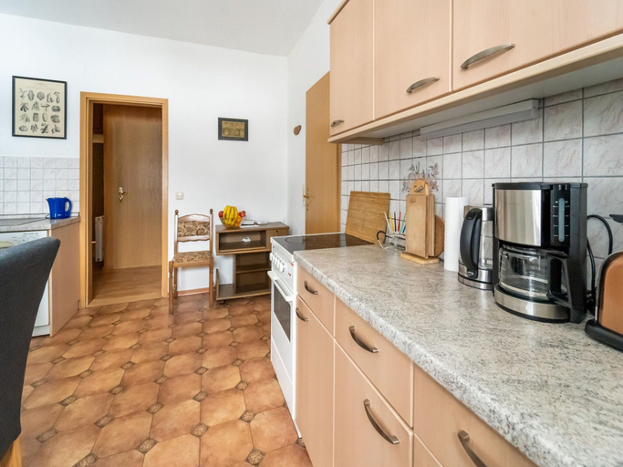 Private kitchen 5, Holiday Home With Terrace and Garden, Ilm-Kreis