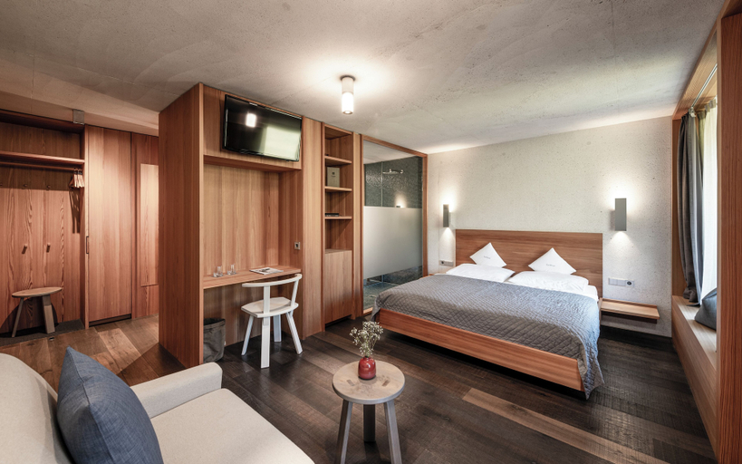Bedroom 3, La Paula Apartments & Suites, Bolzano