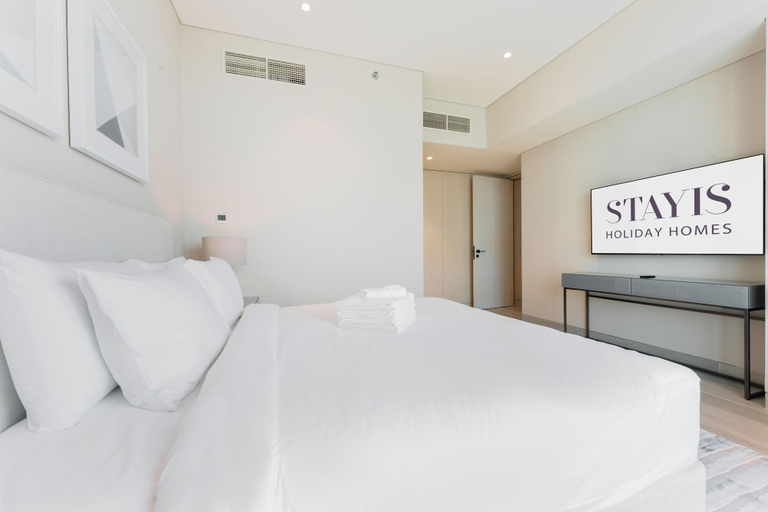 Room 4, Stayis - Suite 2 BR Apartment ocean view, Dubai