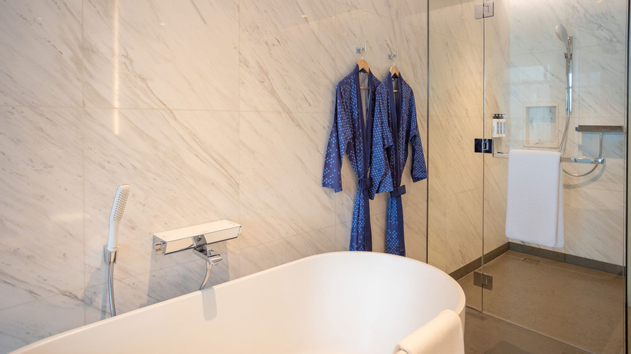 Bathroom 5