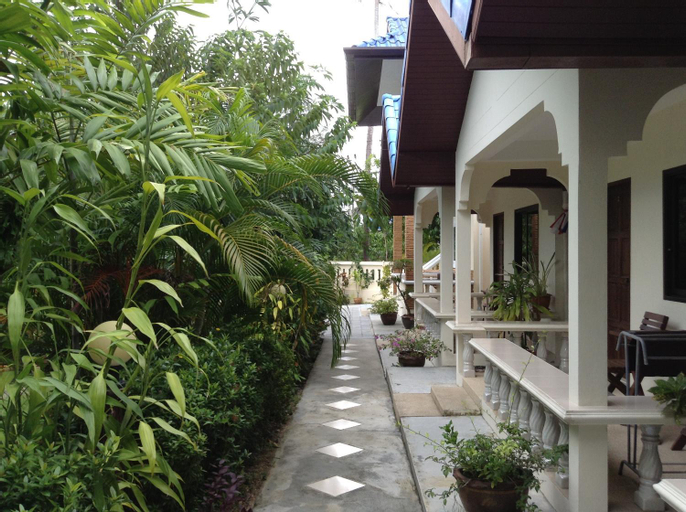 Wattana Bungalow, Phuket Island