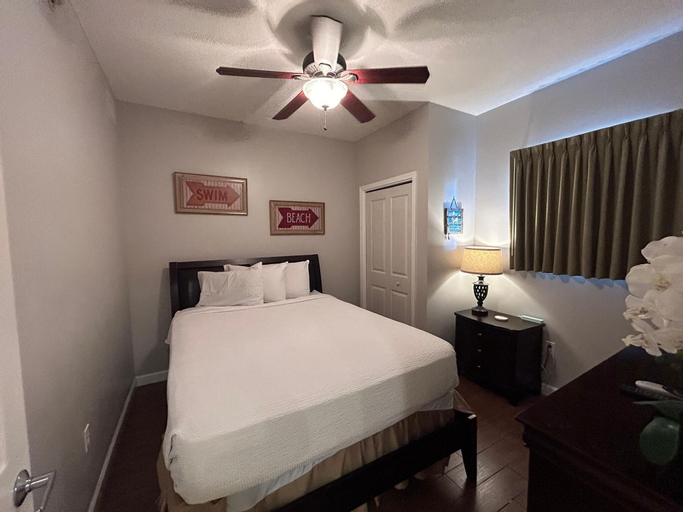 Sterling Reef 1504, Bay
