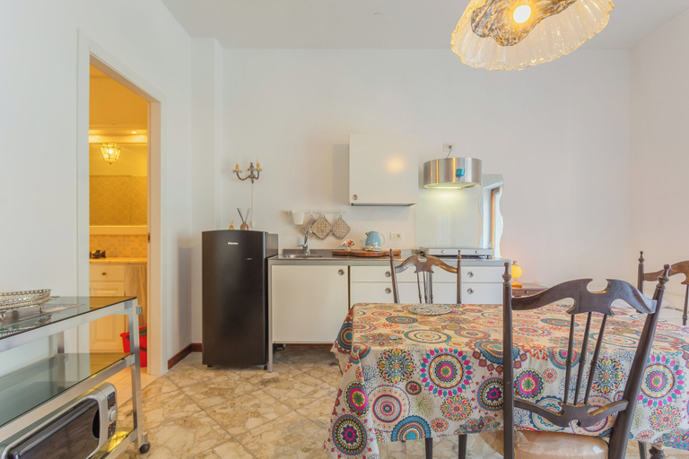 Others 5, Golden and Silver Apartments by Wonderful Italy, Bari