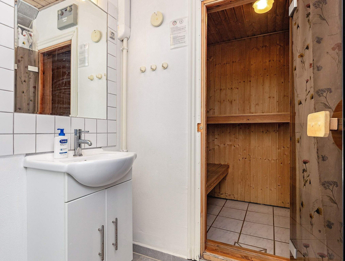 Bathroom, 4 Star Holiday Home in Vaeggerlose, Guldborgsund