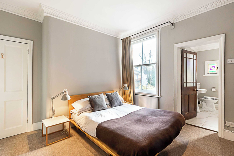 Bedroom 5, Park View Apartment in Battersea, London