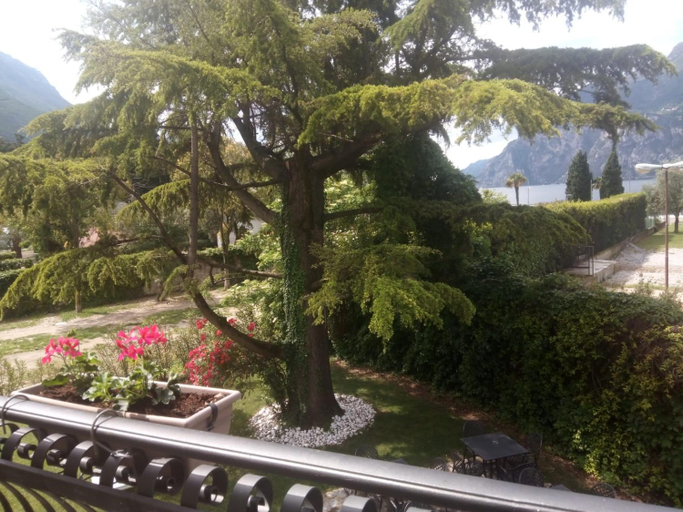 Surrounding environment 5, Villa Torbole, Trento