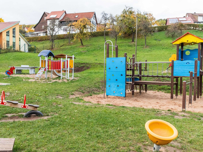 Others 2, Holiday Home in Thuringia With Private Terrace, use of a Garden and Pool, Hildburghausen