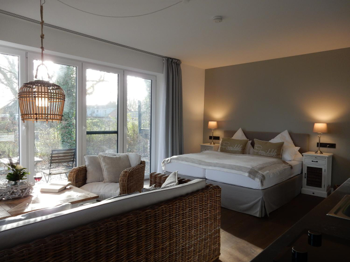 Bedroom 3, Hotel Leegerpark, Aurich