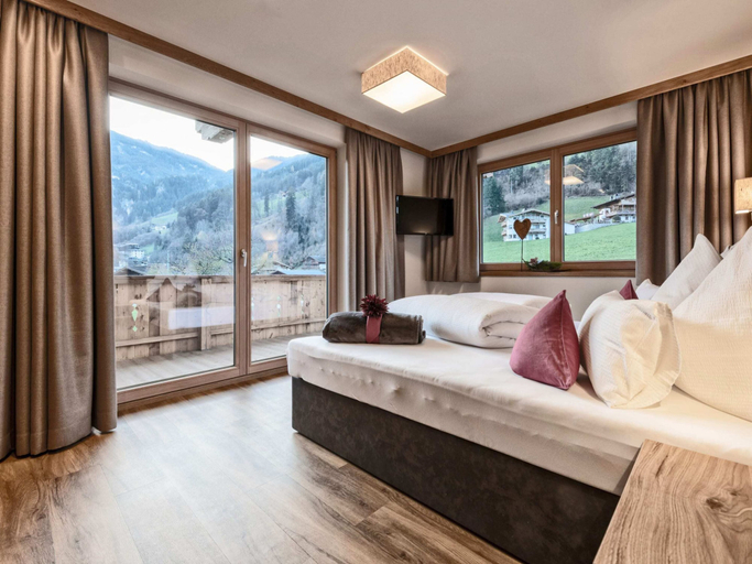 Bedroom 3, Beautiful farm in Unknown w/ , Schwaz