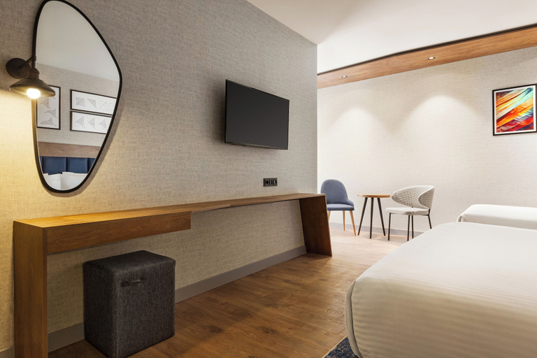 Bedroom 2, Ramada Encore by Wyndham Istanbul Arnavutkoy, Arnavutkoy