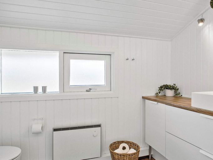 Bathroom 3, 6 Person Holiday Home in Fjerritslev, Jammerbugt
