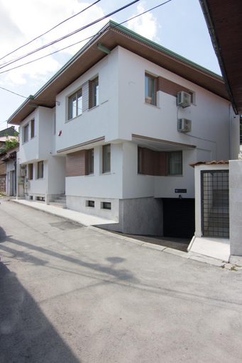 Others 4, Mayisa Apartments, Sarajevo