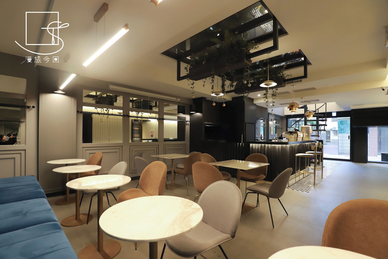 Food & Drinks 5, Slow Town Hotel - Konkai, Tainan