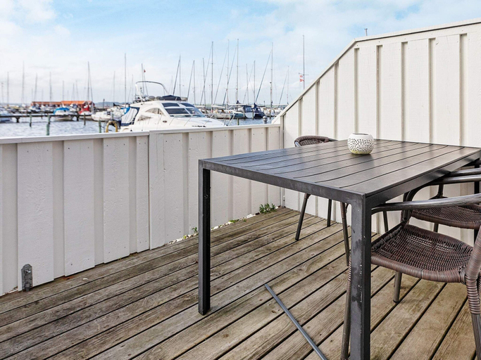 Others 4, 4 Person Holiday Home in Nibe-by Traum, Aalborg