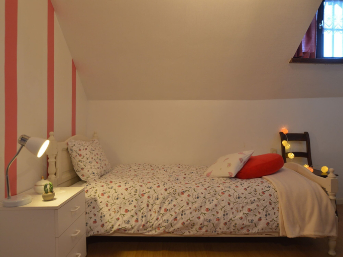 Bedroom 2, Charming Cottage in Malmedy, Liège
