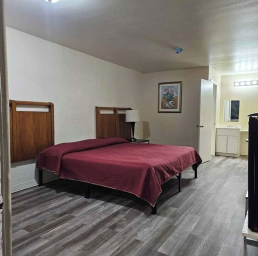 Bedroom 5, Pharr Executive Inn, Hidalgo