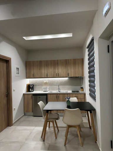 Others 3, Aktaion Rooms, Peloponnese