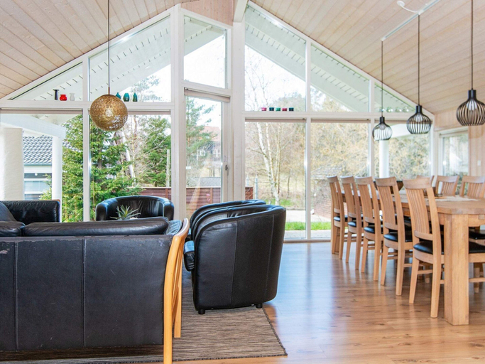 Others 4, 4 Star Holiday Home in Ebeltoft, Syddjurs
