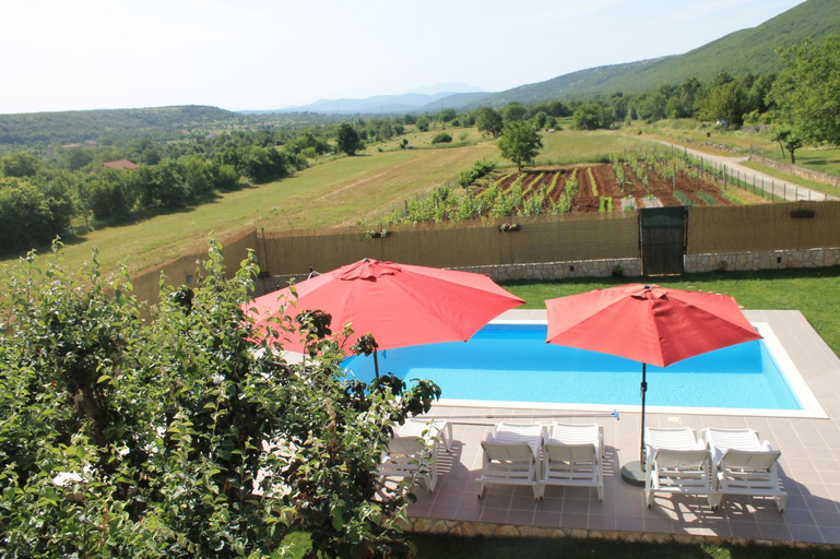 View 5, Holiday home Miramary, Trilj