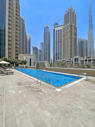 Room 2, Silkhaus Burj Khalifa Short Walk Pool Gym, Dubai