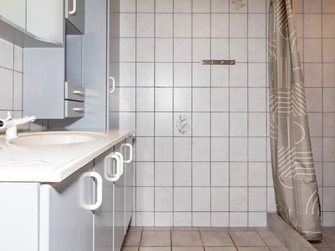 Bathroom 3, 6 Person Holiday Home in Thisted, Thisted