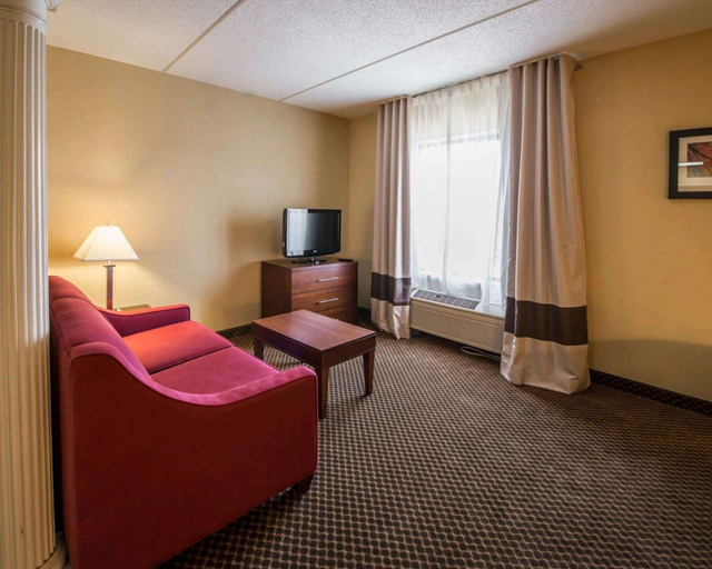 Others 5, Comfort Inn & Suites Morganton South, Burke