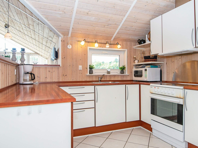 Others 5, 8 Person Holiday Home in Oksbol, Varde