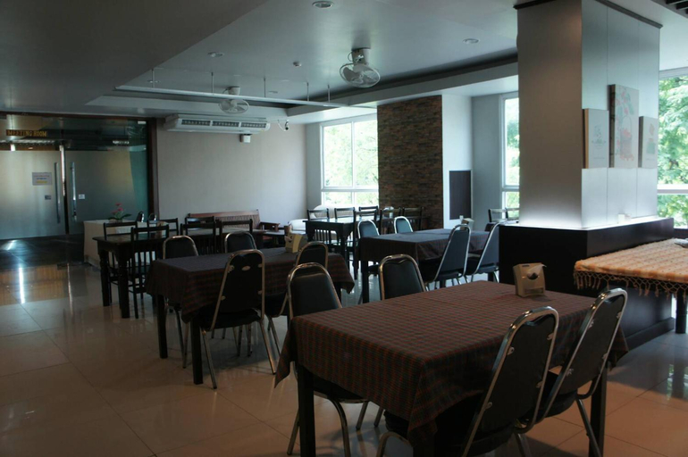 Food & Drinks 5, Kmkwanphayao Hotel, Muang Phayao