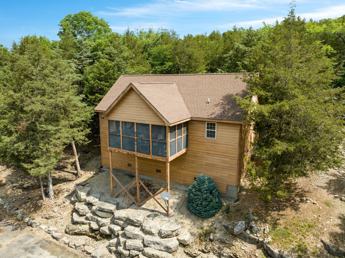 Exterior & Views 2, Dakota Lodge 2 Bedroom Home by RedAwning, Stone